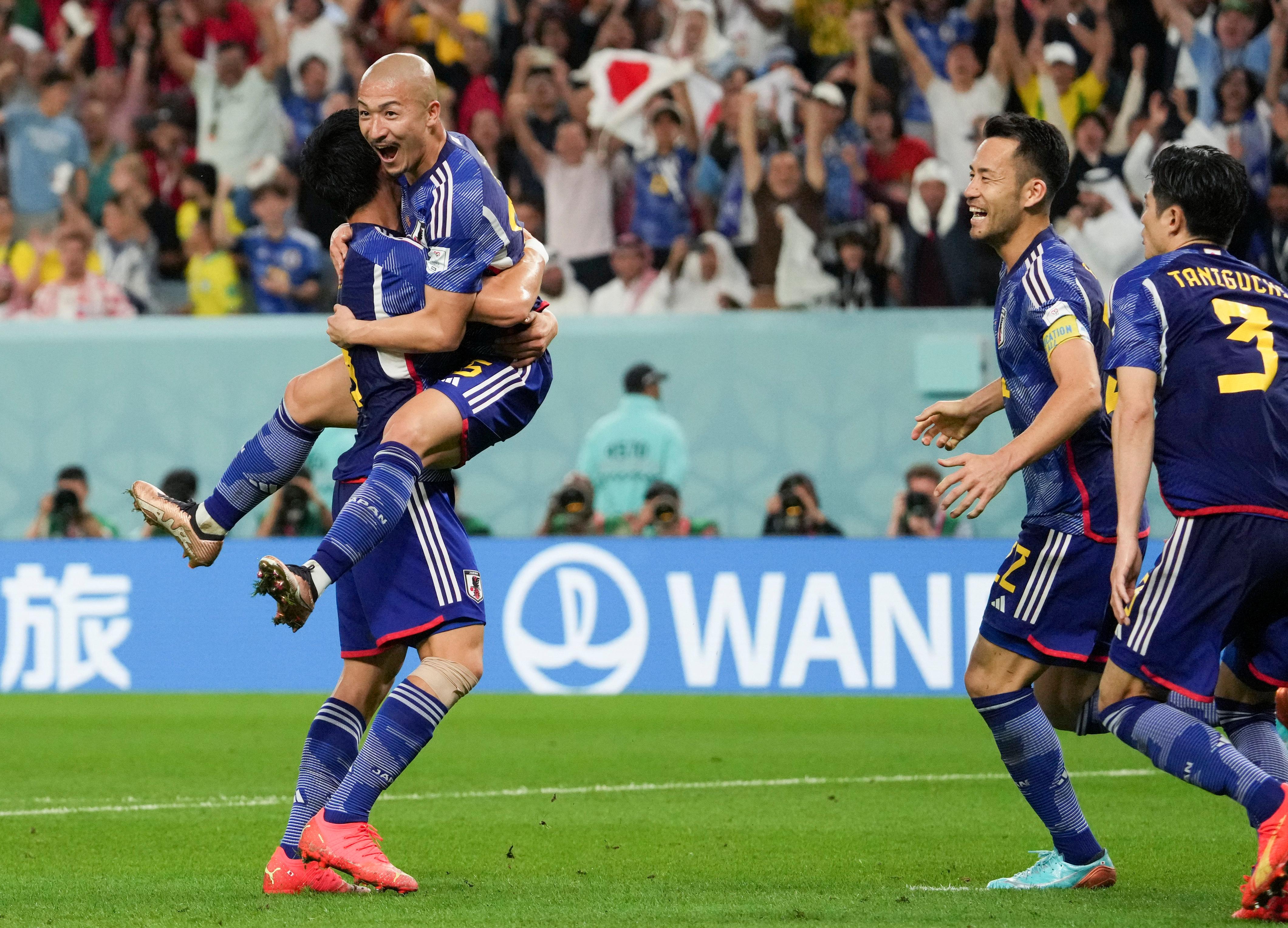 爱游戏登录入口-卡塔尔队成功晋级足球比赛半决赛结果