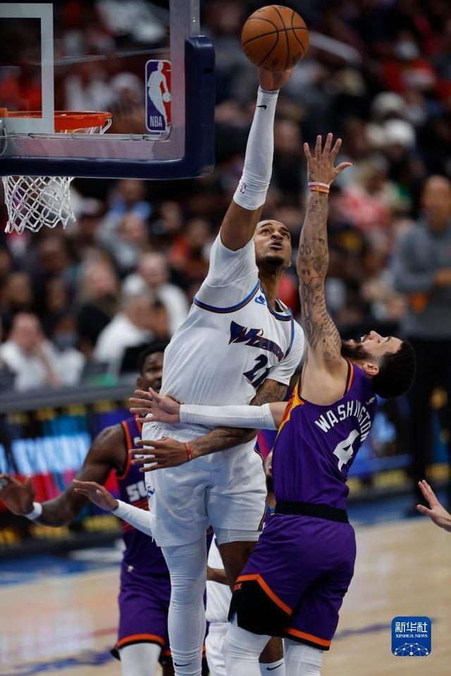 爱游戏官方网站登录-利威尔踢艾伦